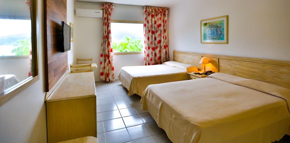 Wembley Inn Hotel Ubatuba Buitenkant foto